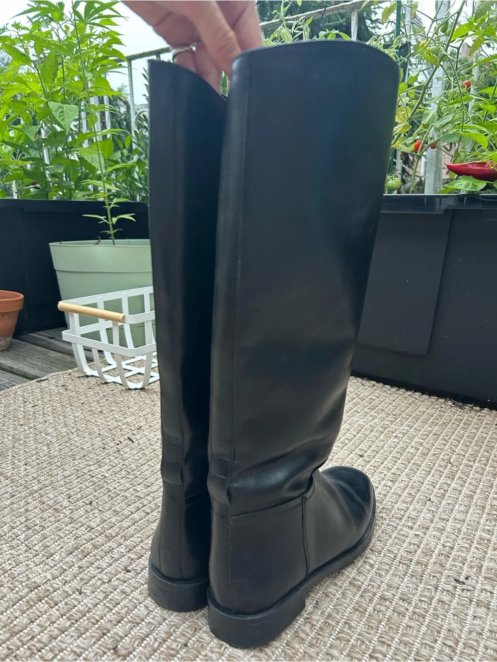 Massimo Dutti Black Leather Boots